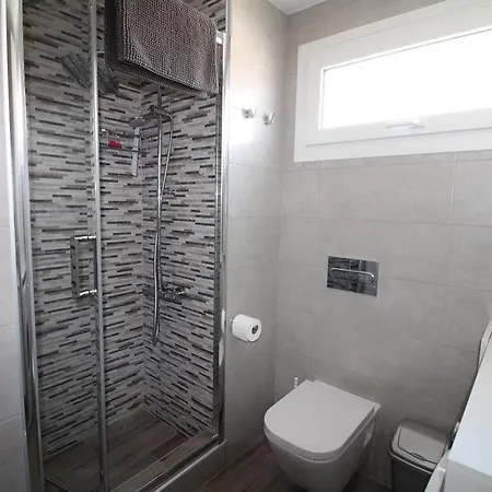 Atlantis 6 Apartman *